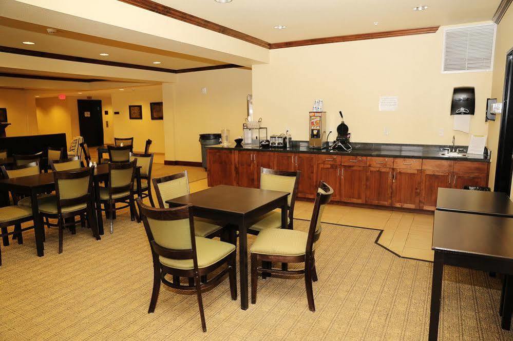 Black Gold Suites Stanley Exterior photo